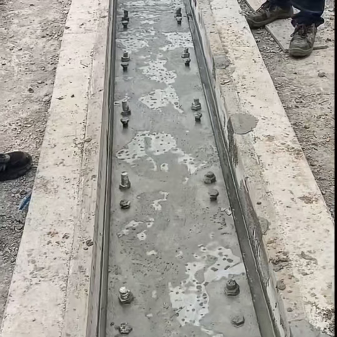灵台环氧树脂轨道胶泥是什么？用在哪里？